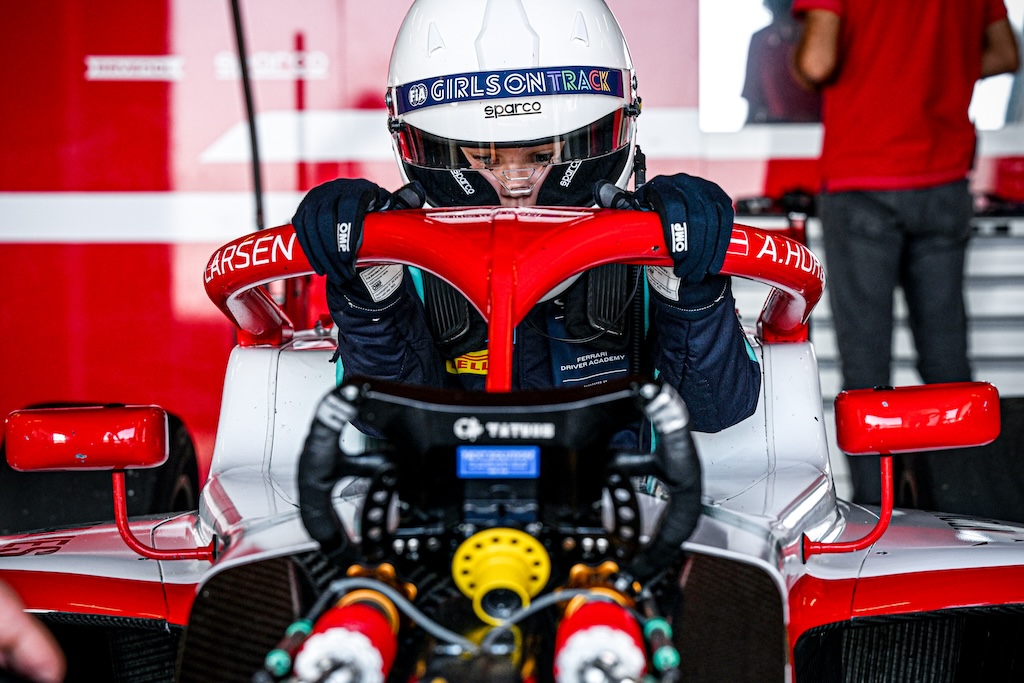 Alba Hurup Larsen klar til Formel 4-testprogram med italiensk topteam.
(Foto: FIA Women In Motorsport)